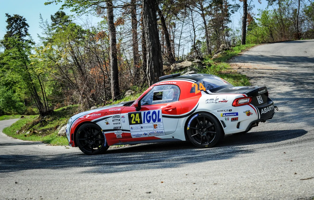 Фото обои вид сбоку, ралли, 2018, Abarth, 124 Rally