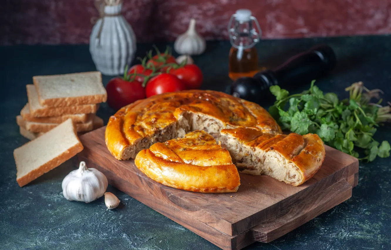 Фото обои dark, cake, food, background, tomatoes, biscuit, meat, pie