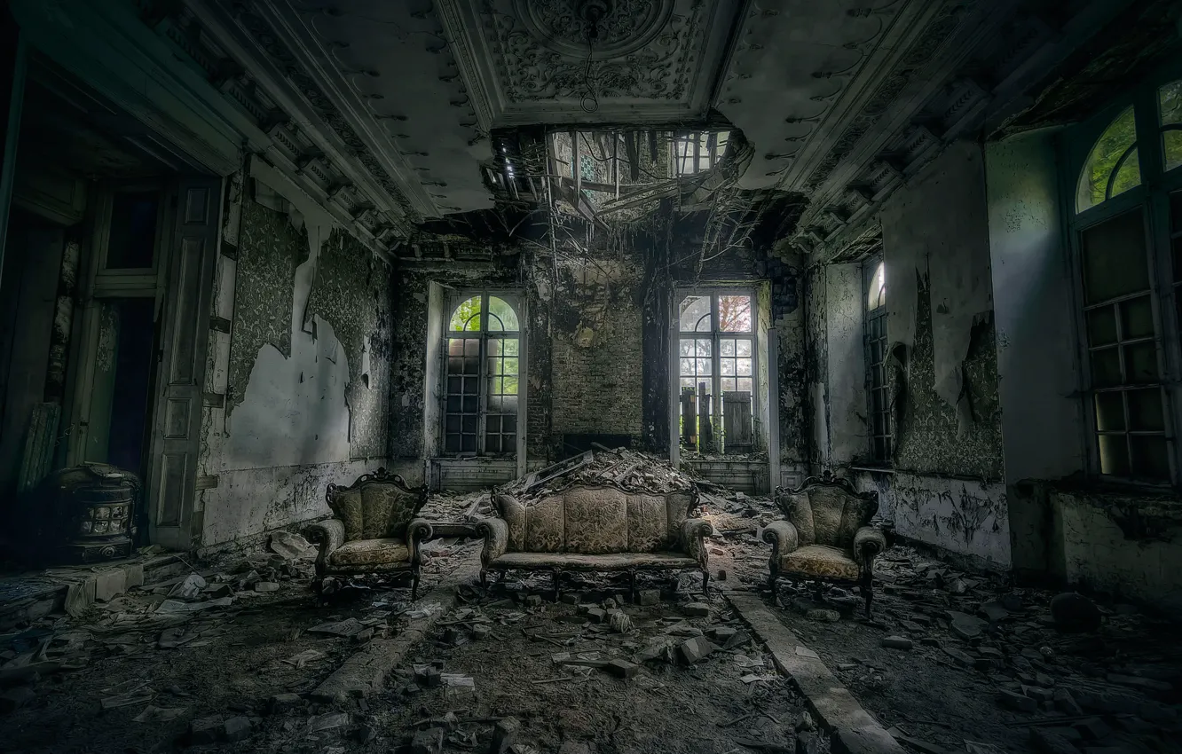 Фото обои диван, зал, DESTROYING ANGEL, два кресла, разрушенное помещение
