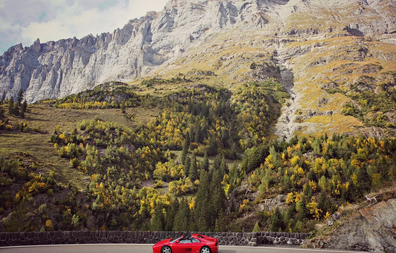 Фото обои дорога, небо, облака, горы, скалы, Ferrari