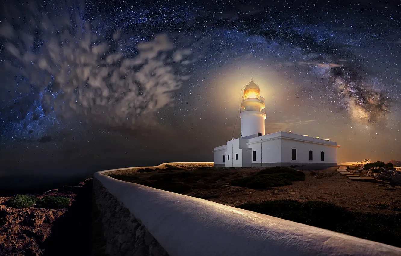 Фото обои ночь, маяк, звёзды, Испания, Spain, Балеарские острова, Balearic islands, Menorca