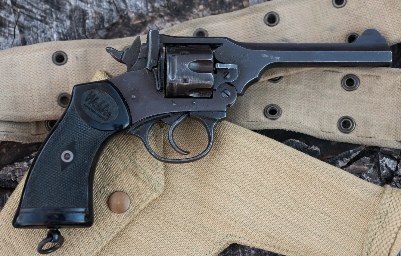 Фото обои револьвер, 1944, Webley, Mark IV