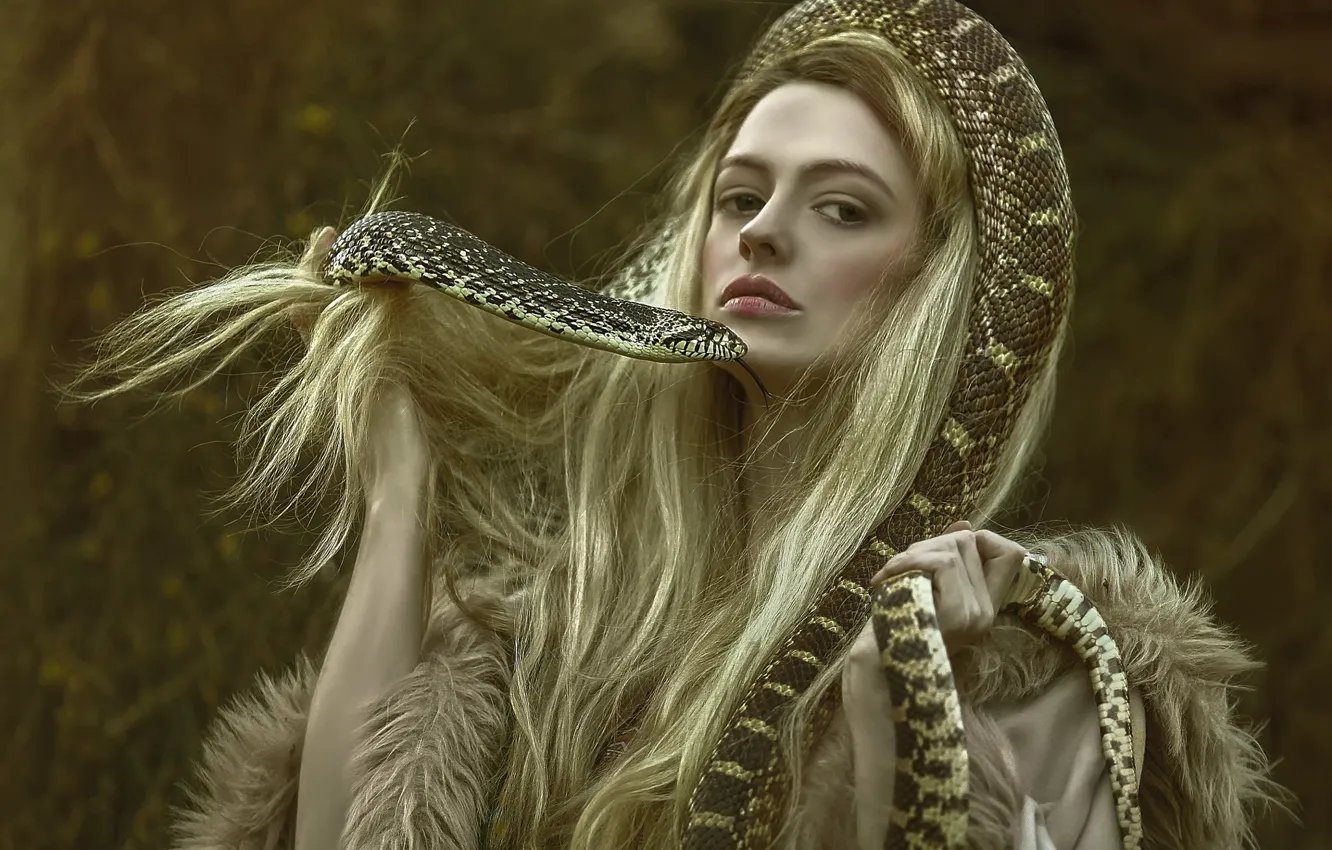 Фото обои девушка, фантазия, змея, арт, Ellie, Temptation, Agnieszka Lorek