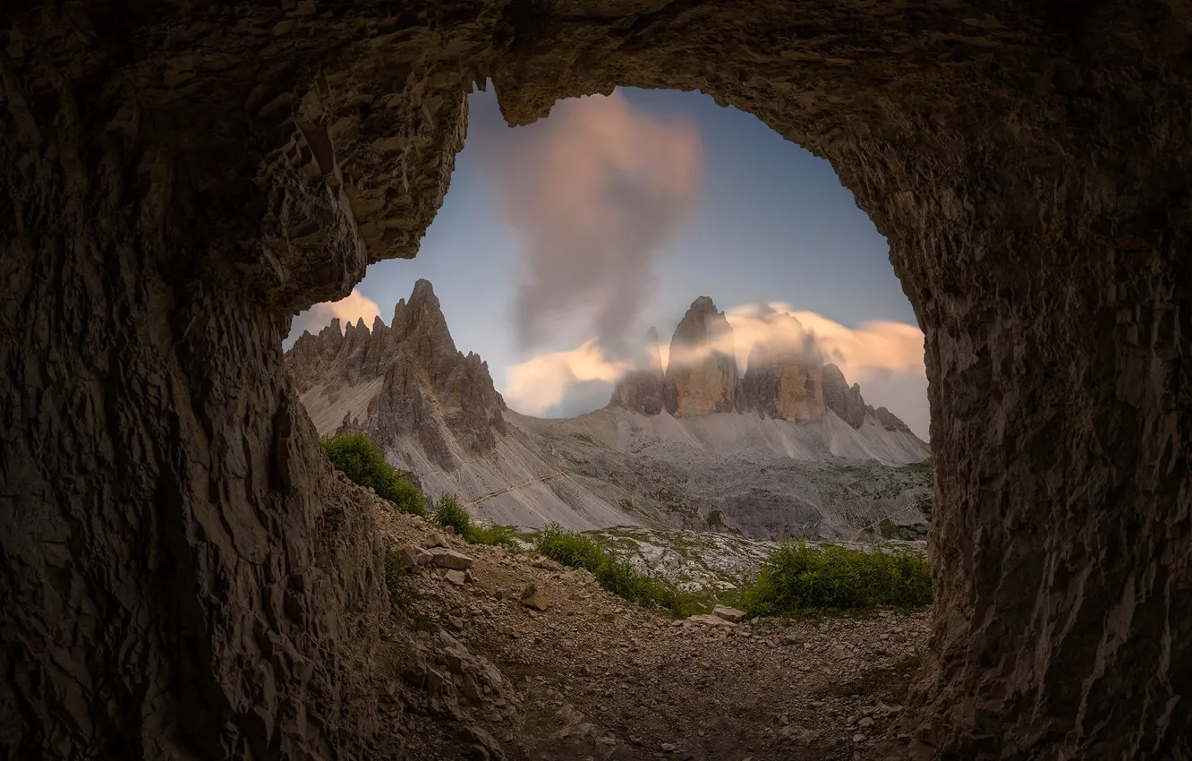 Фото обои небо, облака, пейзаж, горы, природа, Италия, грот, Tre Cime di Lavaredo