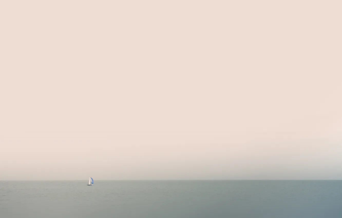 Фото обои море, небо, лодка, горизонт