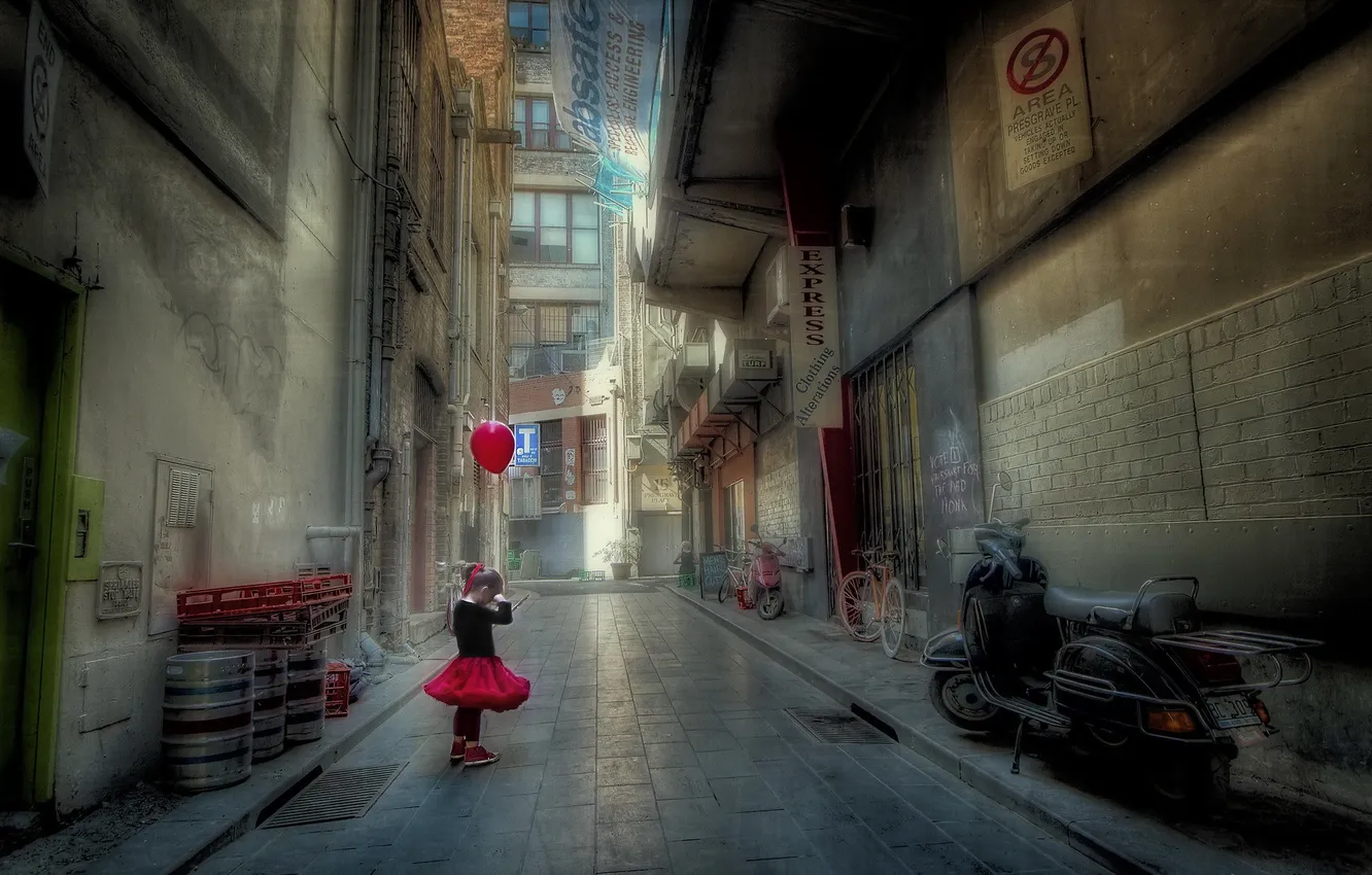 Фото обои настроение, улица, шар, девочка