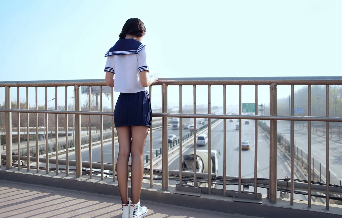 Фото обои girl, beautiful, model, asian, skirt, tights, sneakers