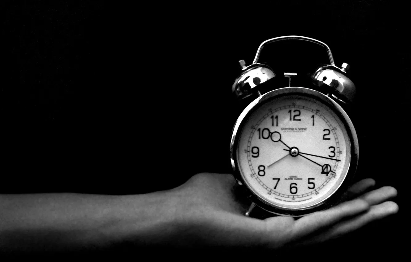Фото обои время, часы, рука, будильник