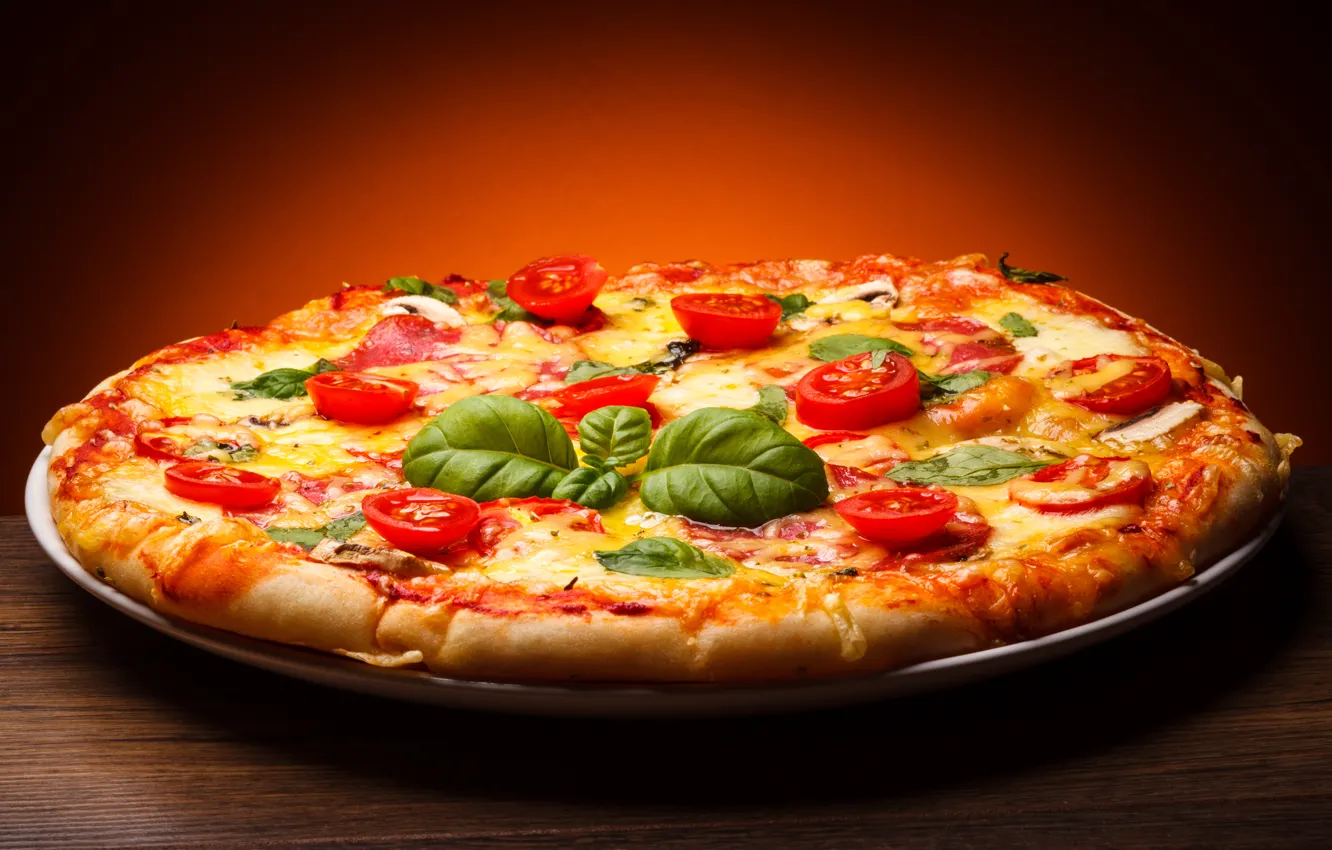 Фото обои грибы, сыр, пицца, помидоры, pizza, блюдо, салями