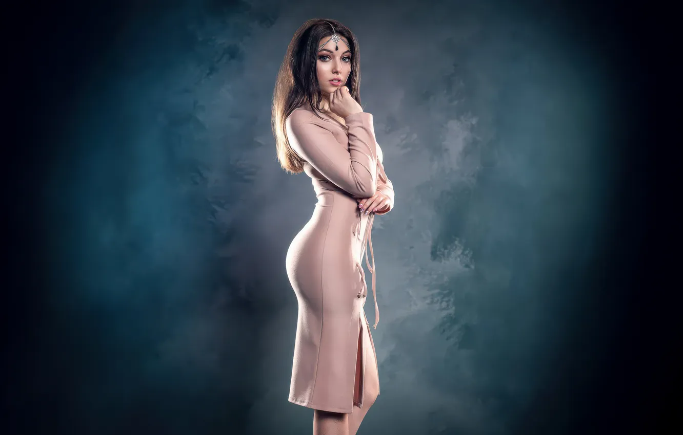 Фото обои rose, dress, woman, beautiful, tone