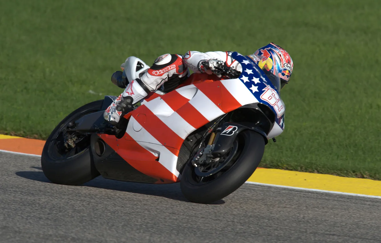 Фото обои 2008, мотоцикл, Ducati, MotoGP, motorcycle, единственный экземпляр, single copy, show bike