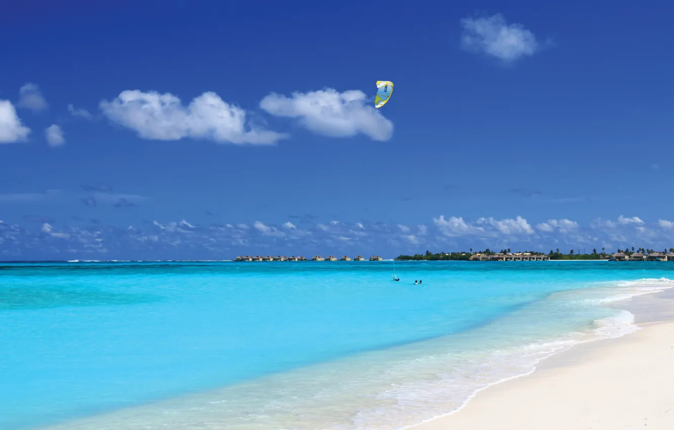 Фото обои песок, море, пляж, небо, облака, люди, отдых, отпуск
