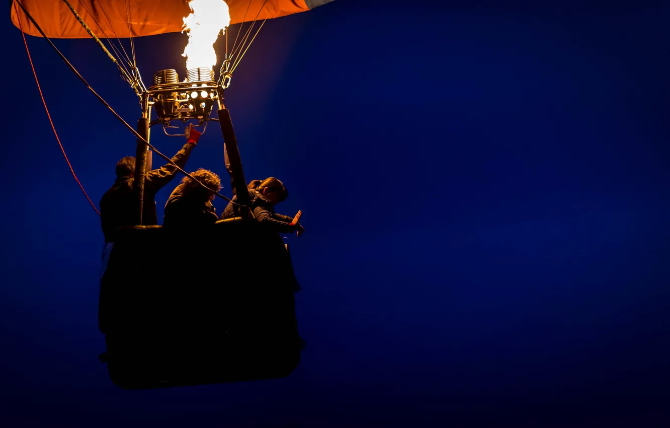 Фото обои fire, flying, flight, morning, dawn, balloon, extreme sport, hot balloon