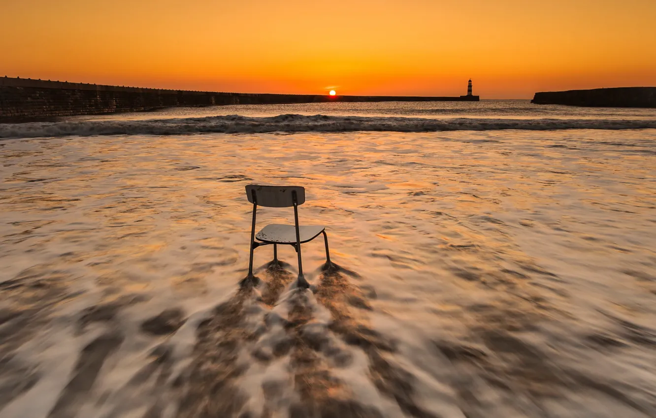 Фото обои море, закат, стул