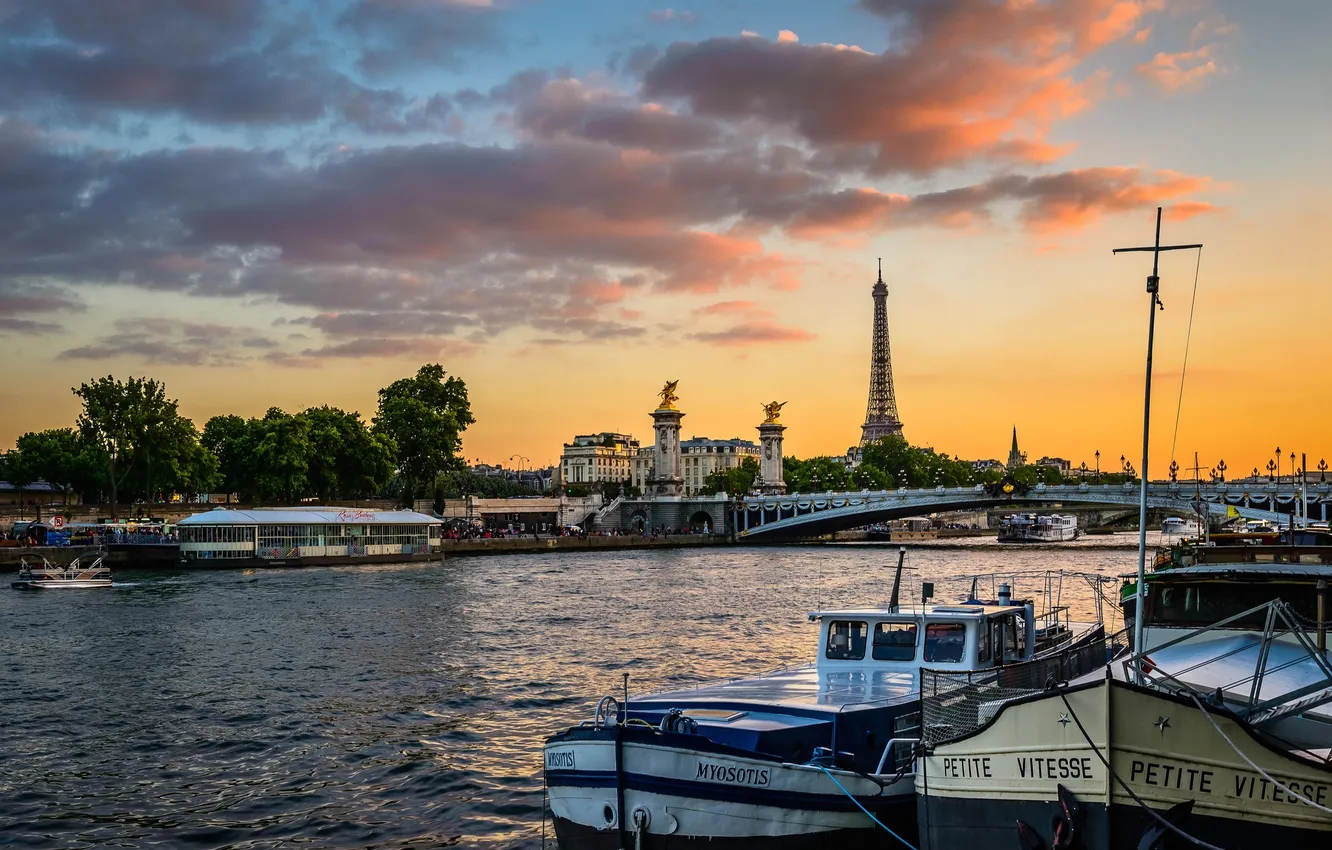 Фото обои небо, облака, мост, река, Франция, Париж, башня, утро