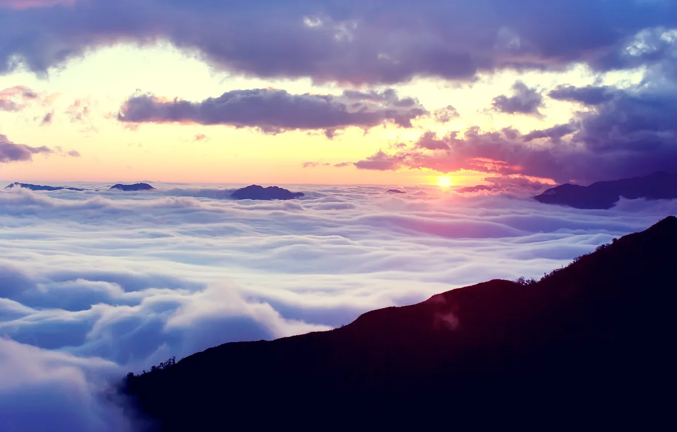 Фото обои sky, landscape, nature, clouds, mountain, Sunrise, bokeh, sunlight
