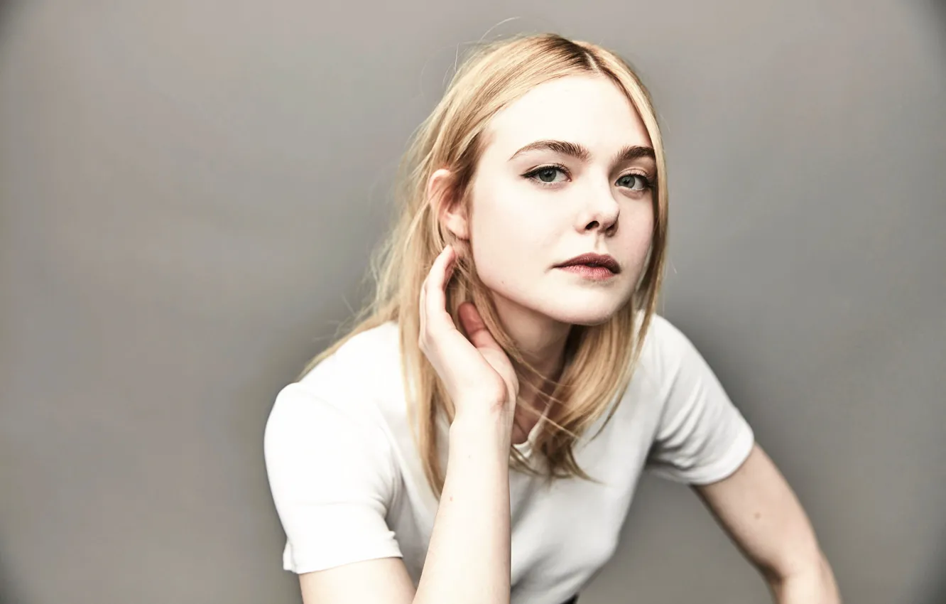 Фото обои Elle Fanning, Эль Фаннинг, на фотосессии для фильма, «Сидни Холл»