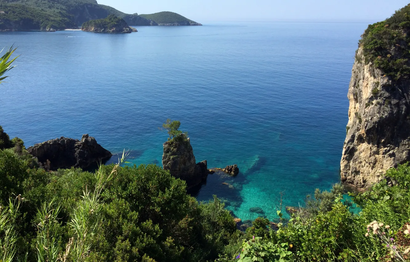 Фото обои море, камни, скалы, побережье, Греция, горизонт, Corfu