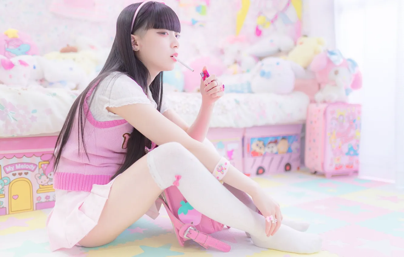 Фото обои smoking, women, asian, black hair, skirt, makeup, cigarettes, lighter