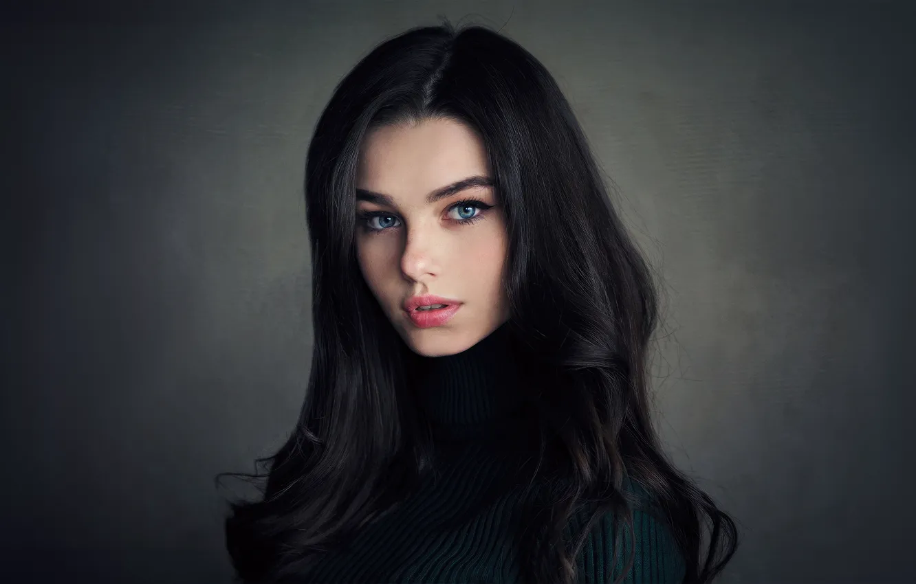 Фото обои взгляд, модель, брюнетка, model, brunette, portrait, Sean Archer, Bogdana Kadritskaya