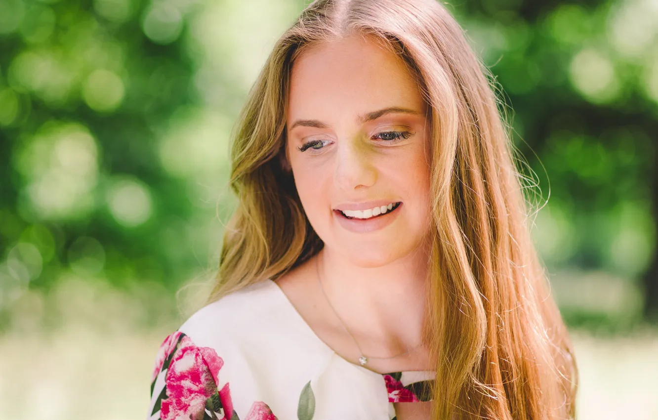 Фото обои лицо, улыбка, модель, волосы, милашка, Madde