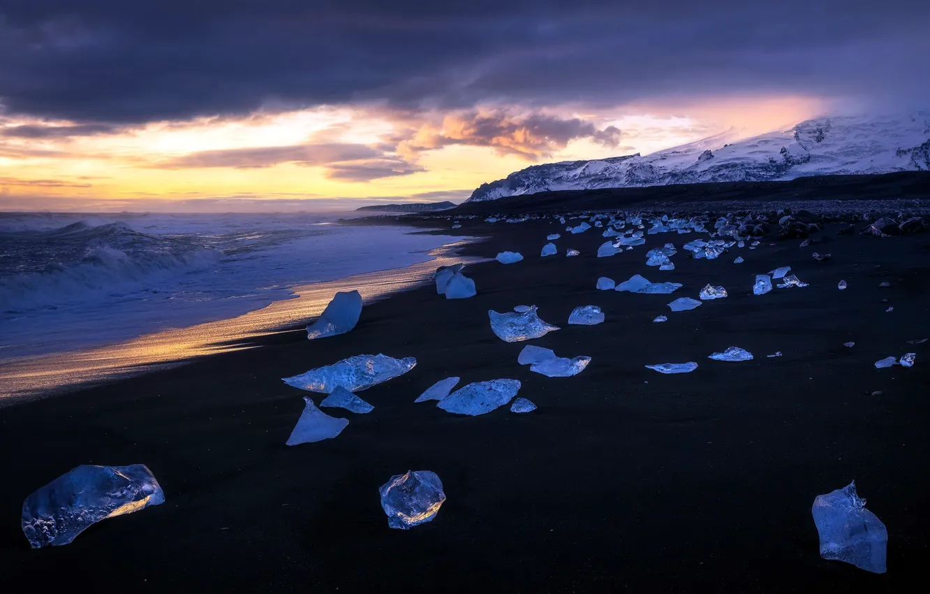 Фото обои light, winter, iceland, Diamonds strewn