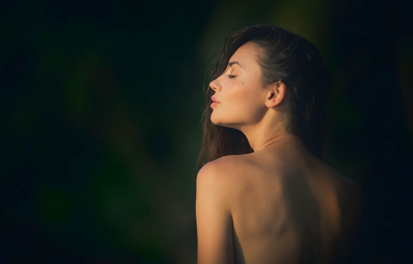 Фото обои woman, young, model, brunette, pose, piercing, earring, Elilith Noir