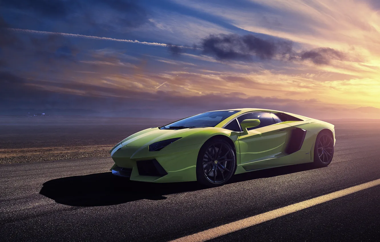Фото обои green, Lamborghini, ламборджини, зелёная, sun, LP700-4, Aventador, авентадор
