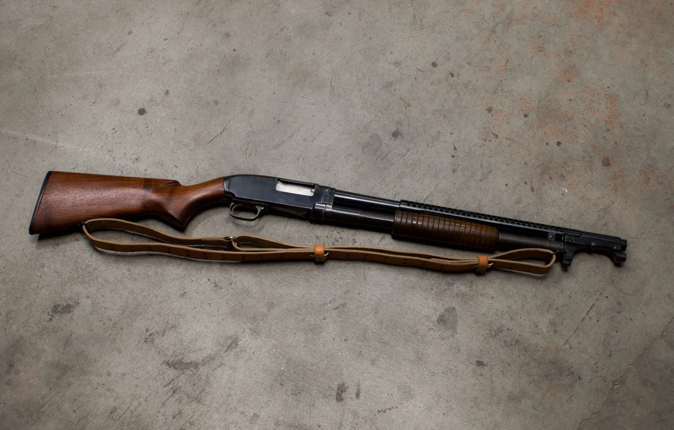 Фото обои фон, ружьё, ремень, помповое, Remington 870