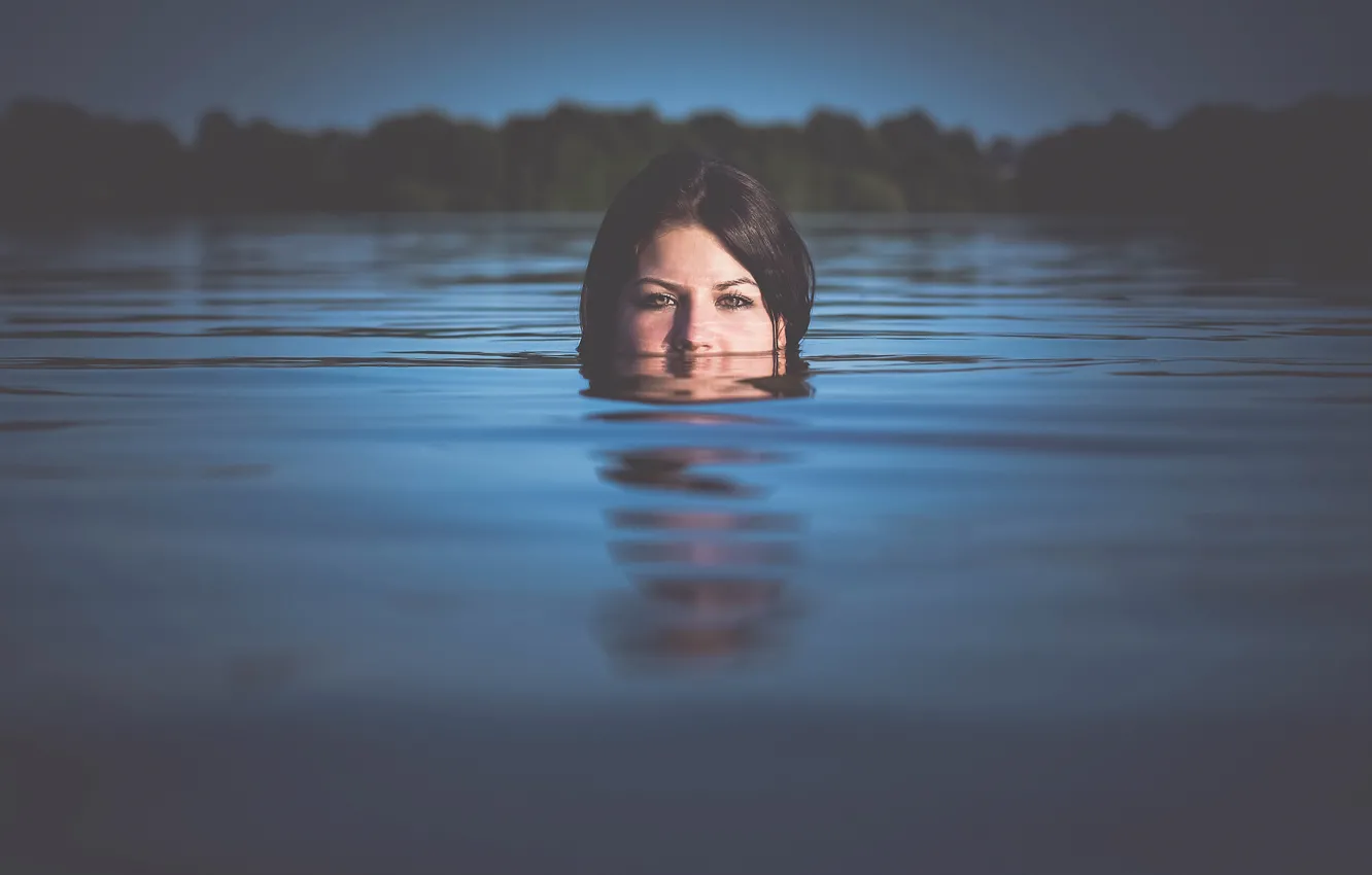 Фото обои девушка, отражение, Water, в воде, вплавь
