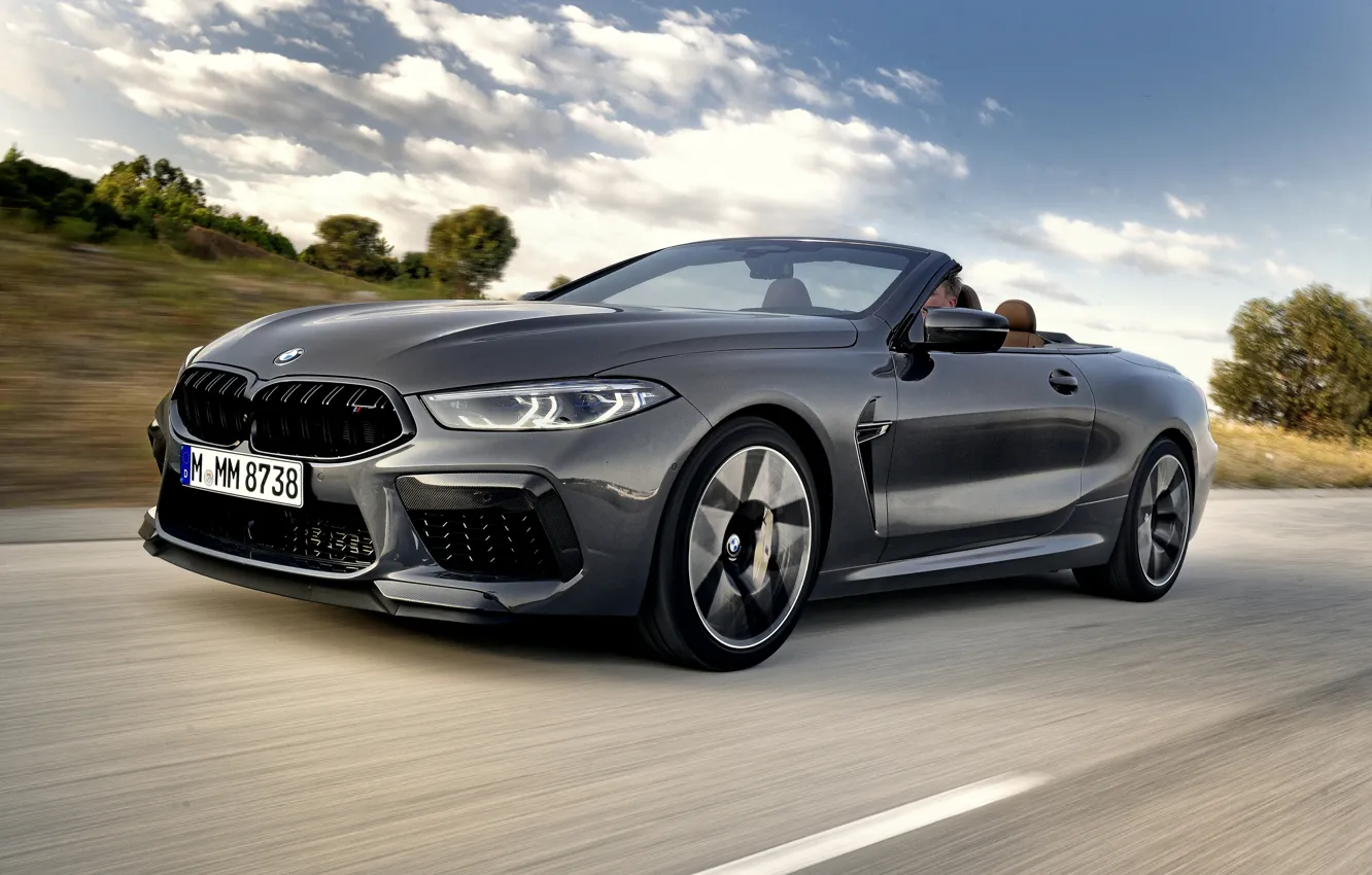 Фото обои дорога, скорость, BMW, кабриолет, 2019, BMW M8, M8, F91