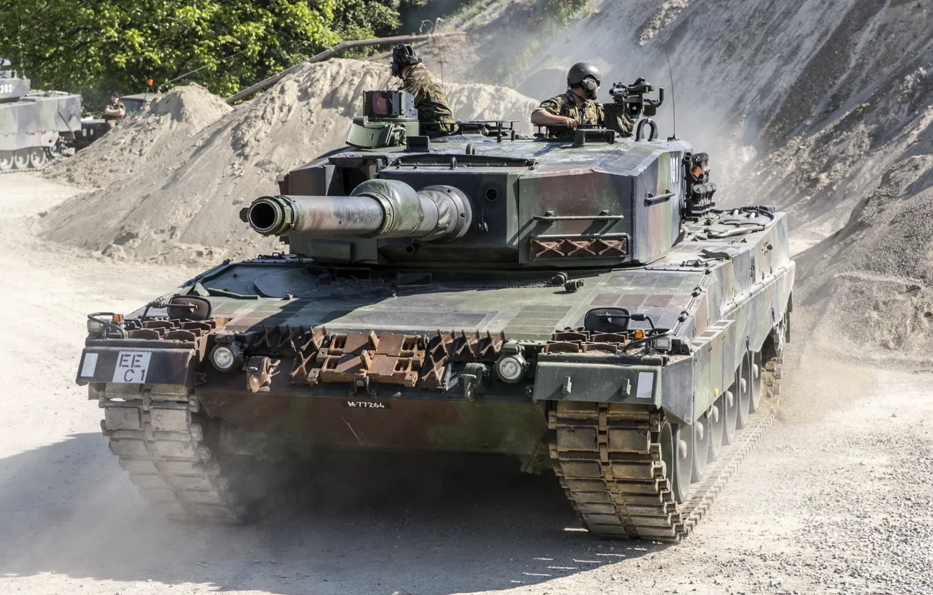 Фото обои Танк, Germany, Leopard 2A4, Panzer
