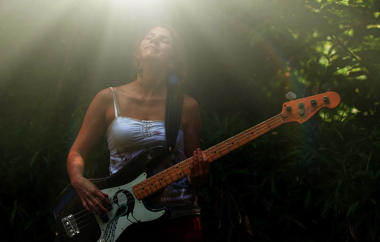 Фото обои свет, музыка, женщина, гитара