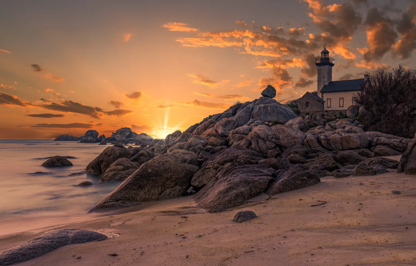 Фото обои France, Rocks, Bretagne, Breizh, Pontusval lighthouse