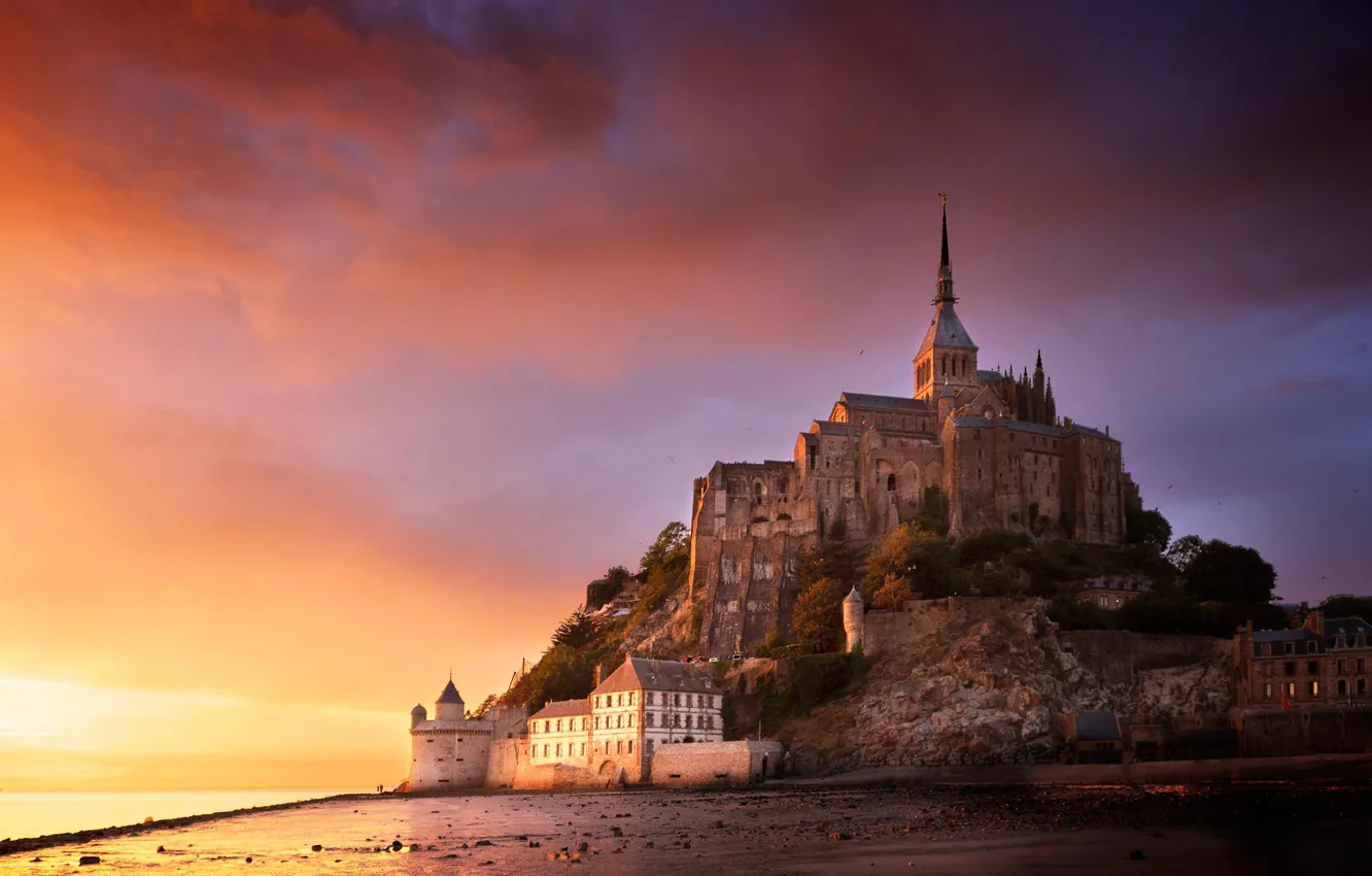 Фото обои закат, скала, Франция, крепость, France, Нормандия, Normandy, Мон-Сен-Мишель
