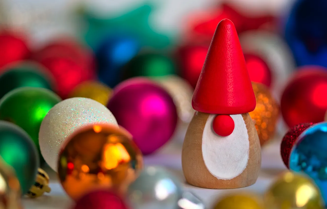 Фото обои шарики, украшения, праздник, шары, игрушки, новый год, рождество, гном