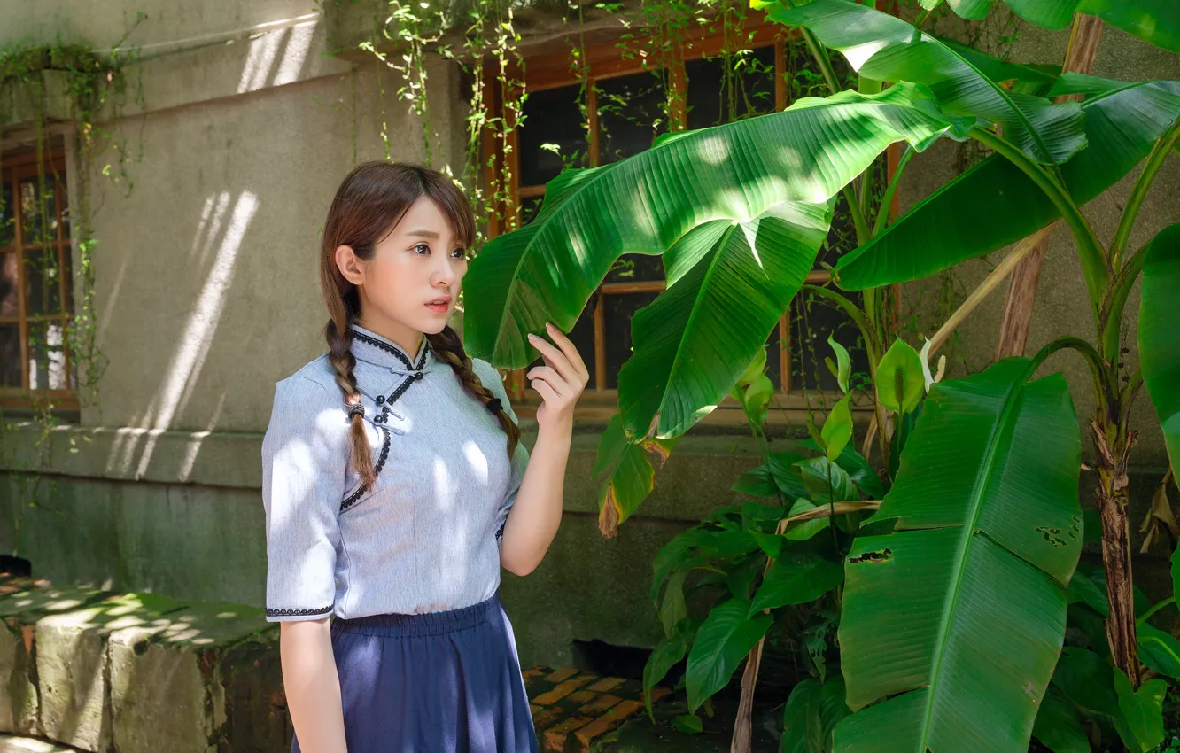 Фото обои листья, лицо, волосы, азиатка