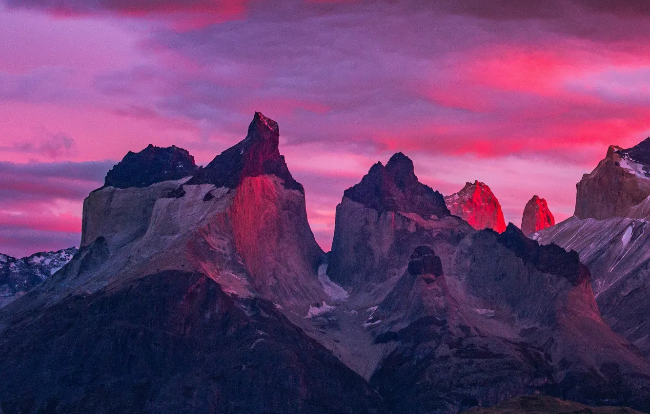 Фото обои горы, вершина, зарево, пик, Чили, Торрес-дель-Пайне