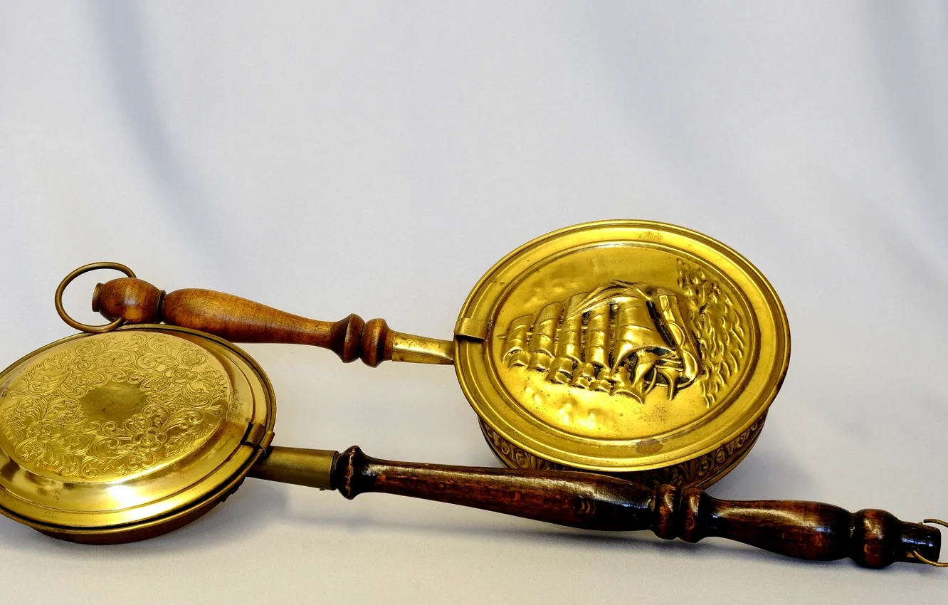 Фото обои деревья, фон, ручка, кастрюля, старинный, медь