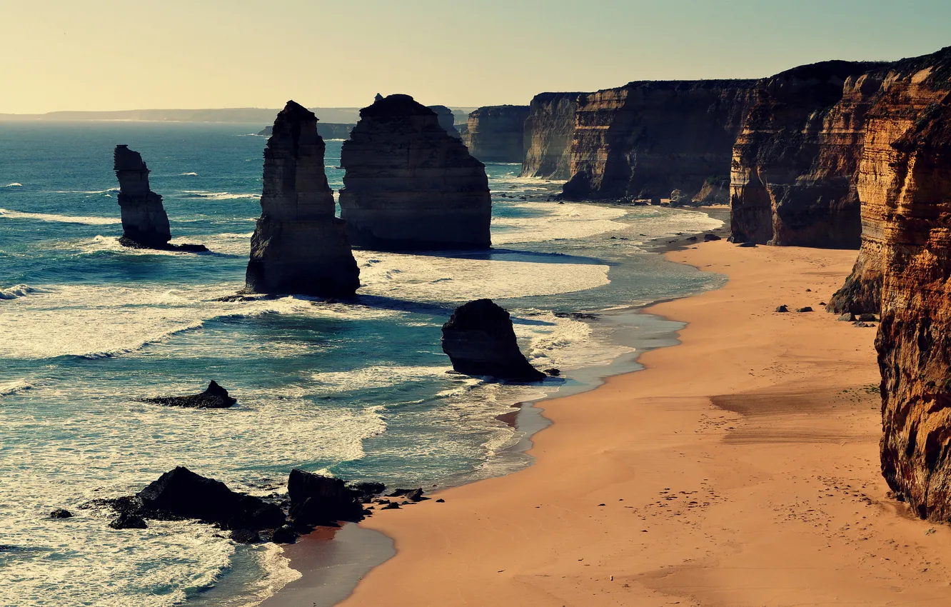 Фото обои волны, пляж, берег, Виктория, Австралия, солнечный, Двенадцать Апостолов, Порт Кэмпбелл Национальный парк