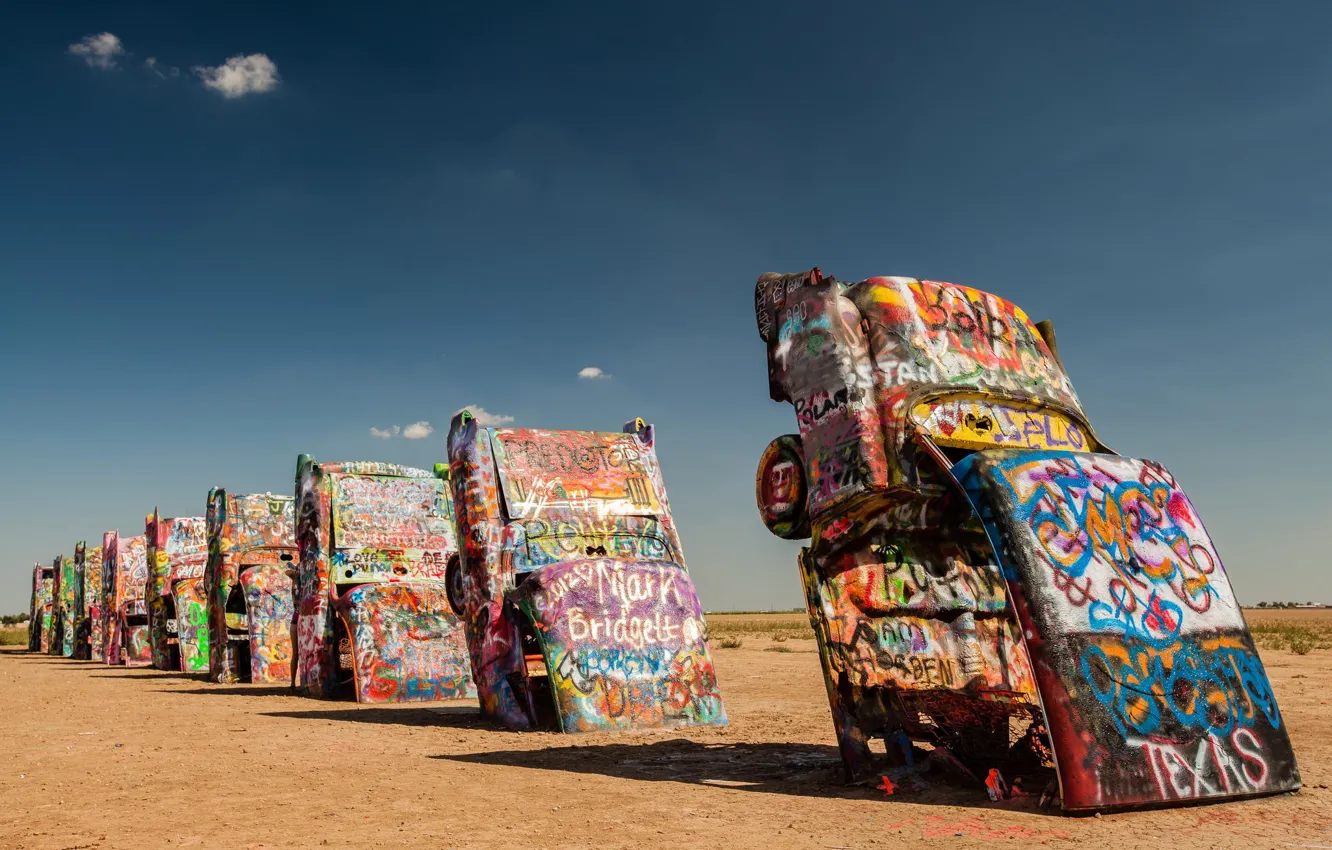 Фото обои машины, пустыня, графити