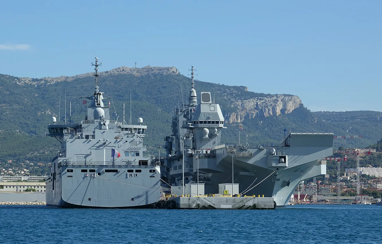 Фото обои УДК, ВМС Италии, LHD Trieste, L9890