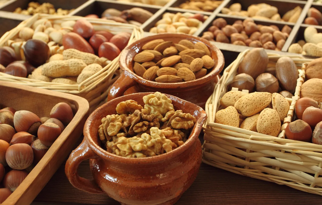 Фото обои орехи, миндаль, желудь, корзины, грецкий орех, ассорти, горшочки, фундух