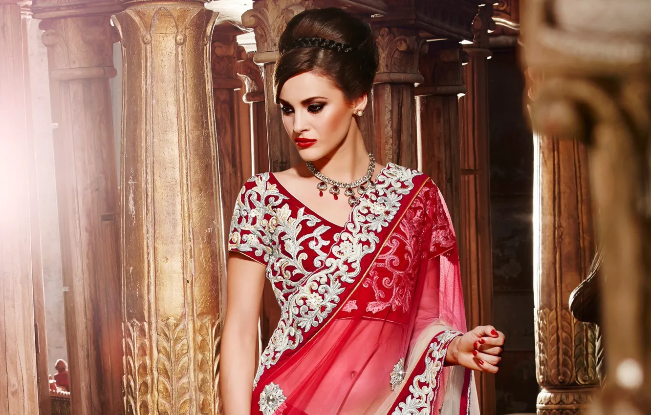Фото обои woman, asian, portrait, индианка, Bollywood, native dress, indian brunette