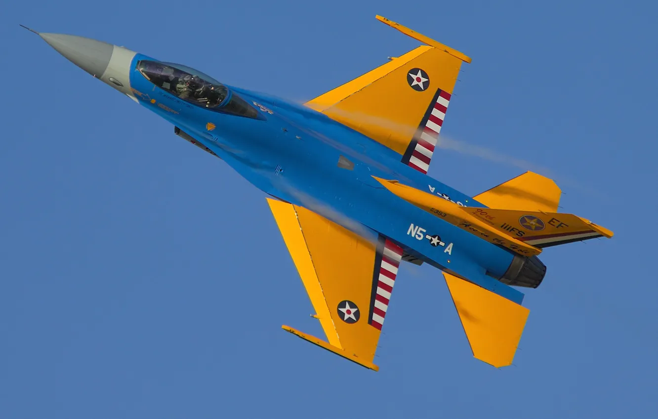 Фото обои истребитель, F-16, лёгкий, многофункциональный