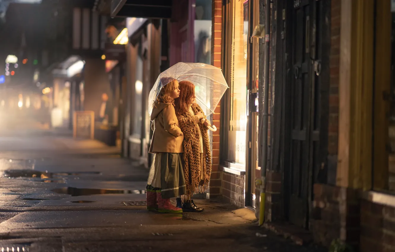Фото обои ночь, город, девочки, зонт