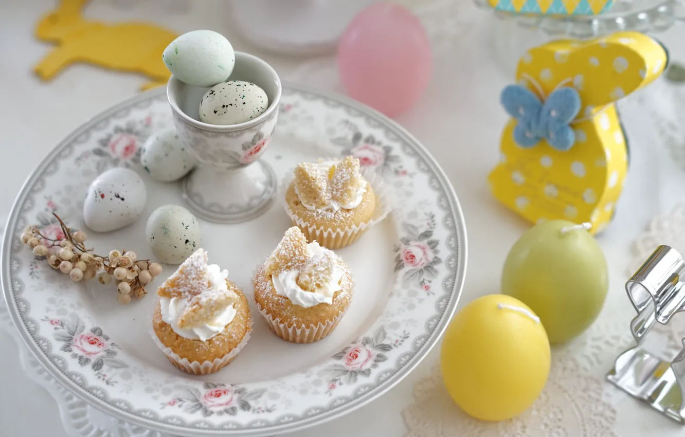 Фото обои яйца, свечи, Пасха, зайчик, пирожные, сервировка