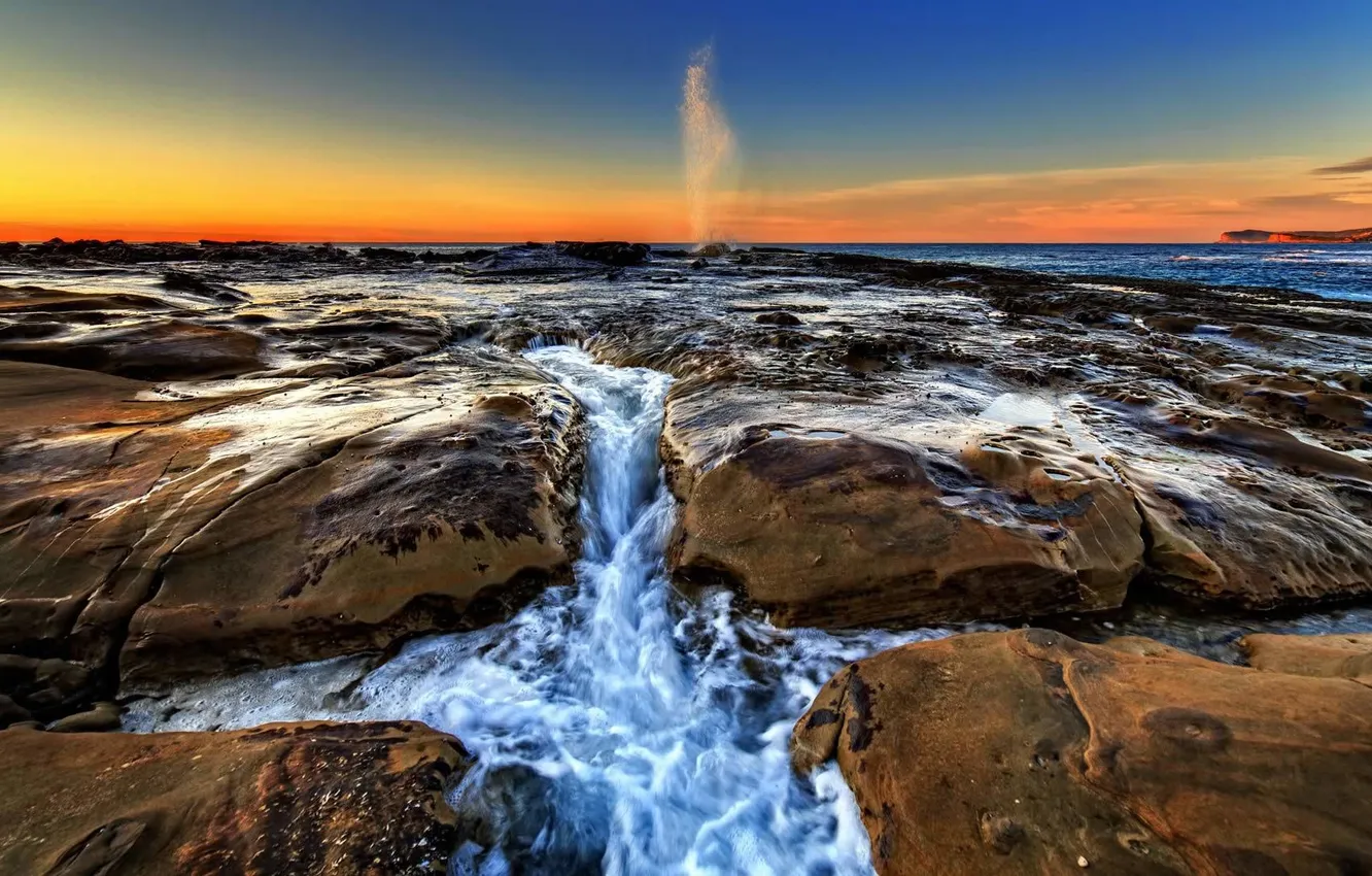 Фото обои небо, камни, скалы, Австралия, зарево, Новый Южный Уэльс, North Avoca Beach