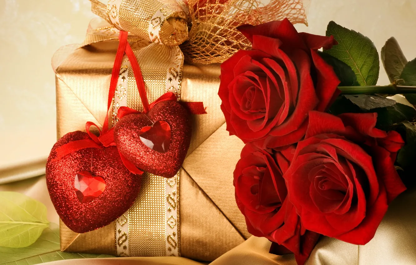 Фото обои любовь, цветы, золото, праздник, коробка, подарок, чувства, розы