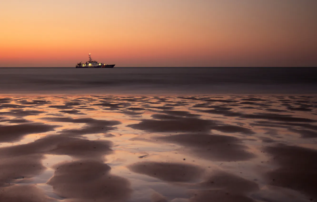 Фото обои море, берег, корабль